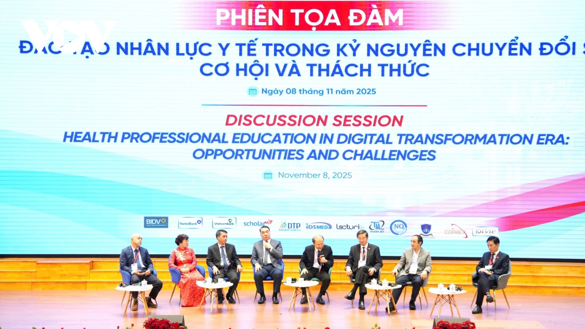 Giáo dục y học trong kỷ nguyên số – Cơ hội và thách thức